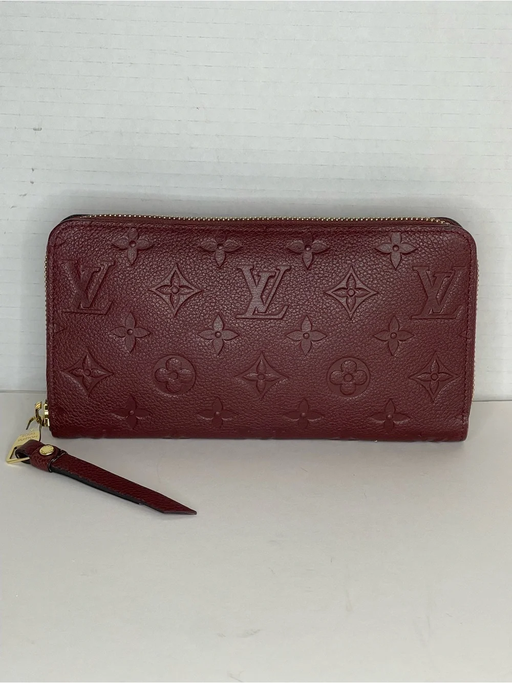 Louis Vuitton Zippy Wallet